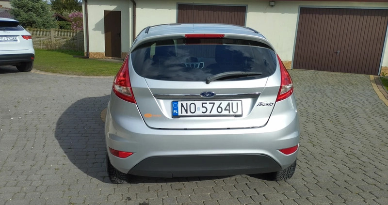 Ford Fiesta cena 16900 przebieg: 204796, rok produkcji 2009 z Cieszanów małe 191